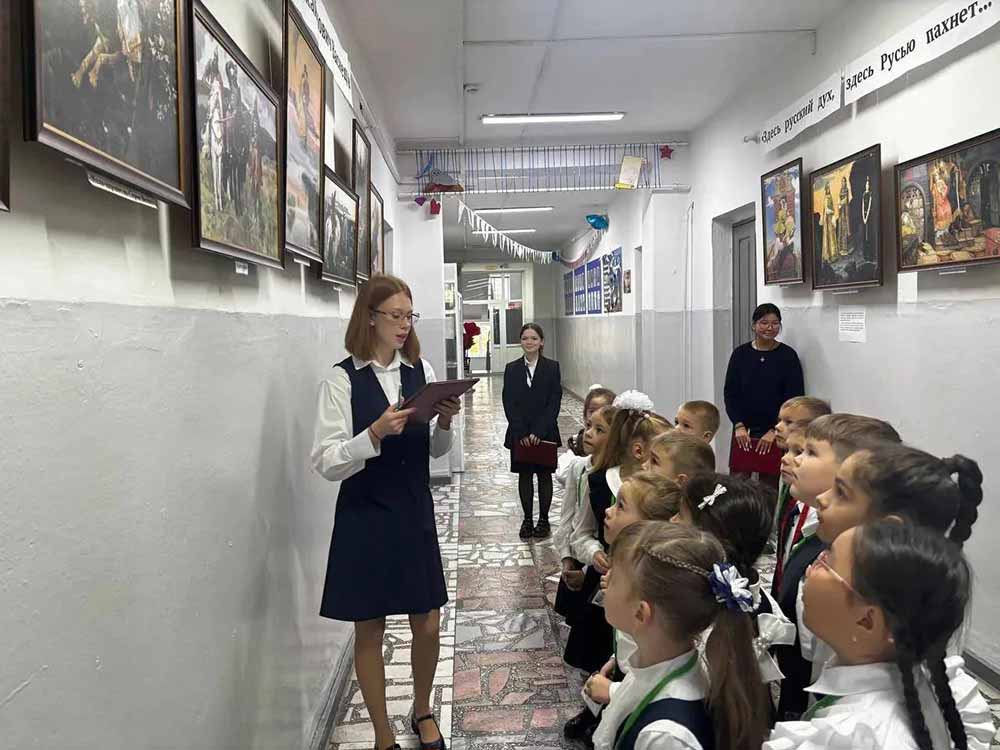 Выставка репродукций великого русского живописца Виктора Михайловича Васнецова МБОУ г. Иркутска СОШ № 76
